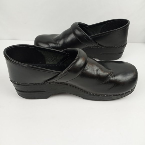Dansko Black Leather Clogs Size Eur 41 USA 10.5- 11 - Picture 2 of 15